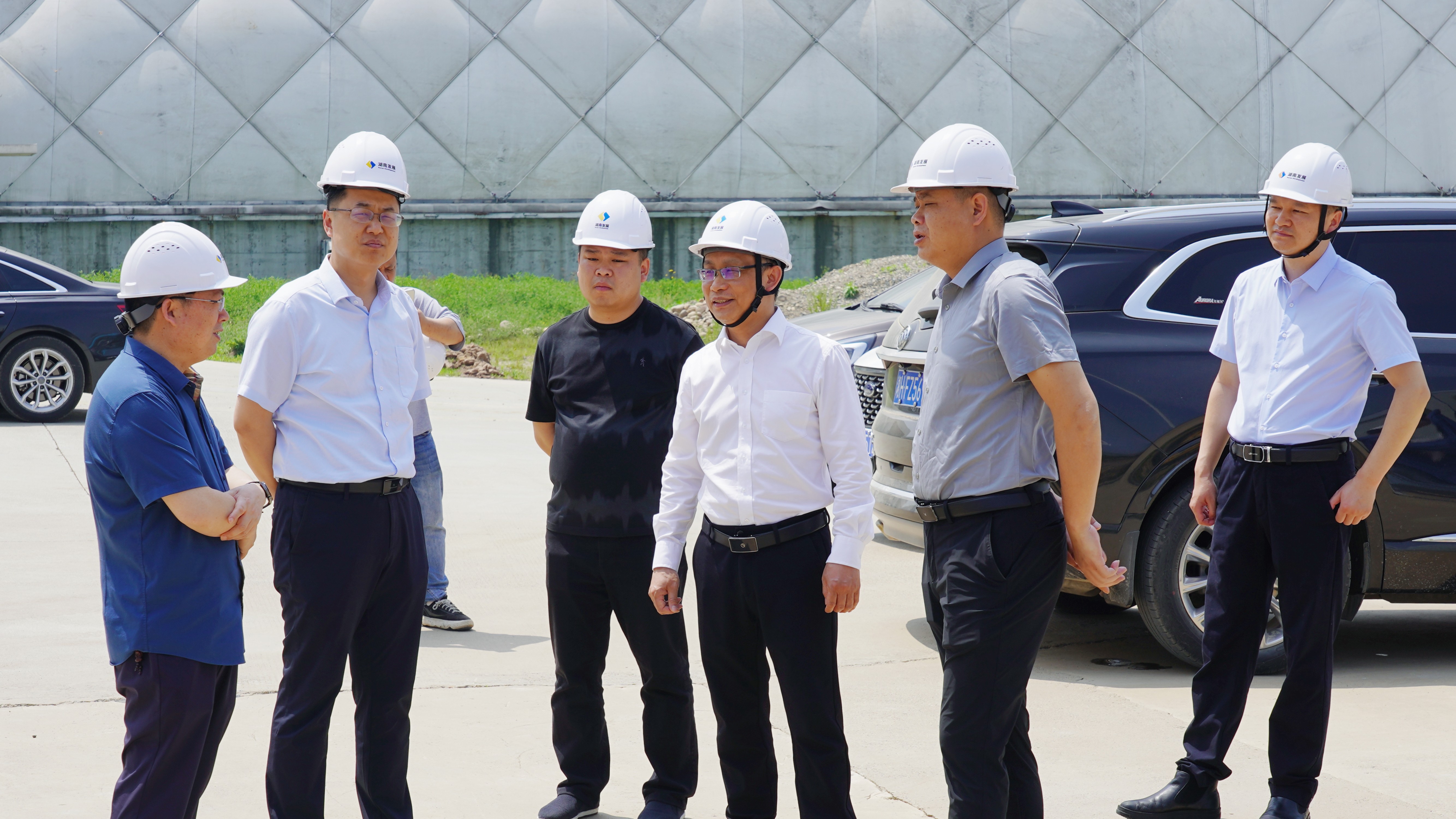 益陽市發(fā)改委一行調(diào)研湖南發(fā)展機制砂項目